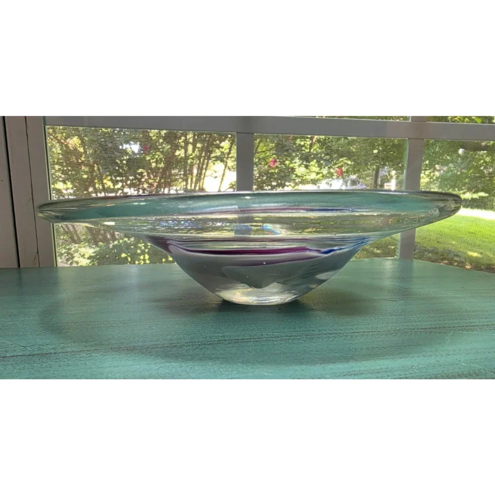 James R. Wilbat Art Glass Bowl signed 2003 hand crafted American artist 9x8x2
